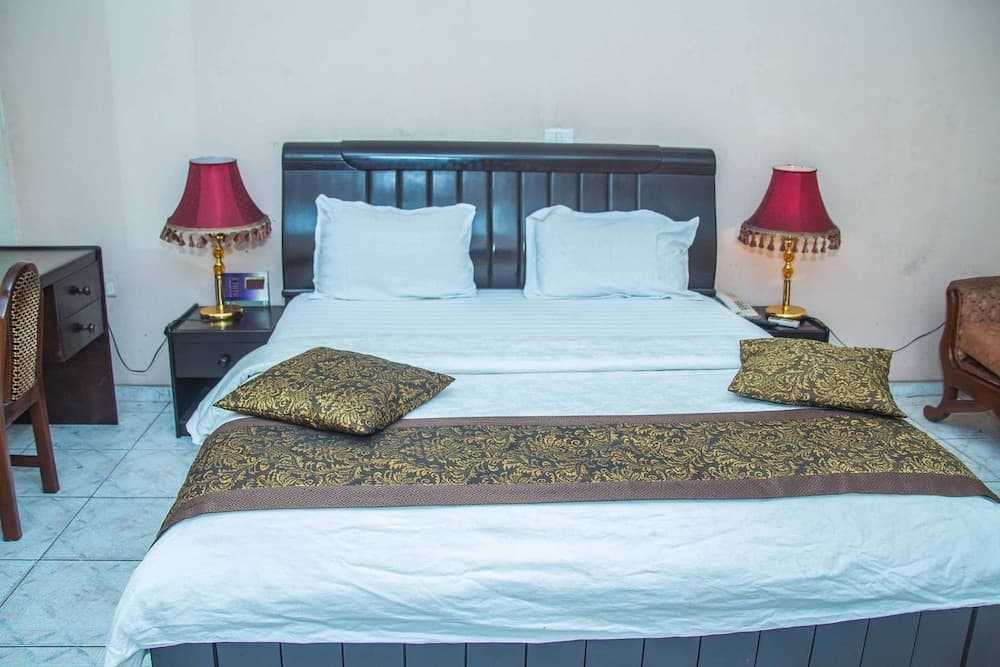 Muriela Hotels