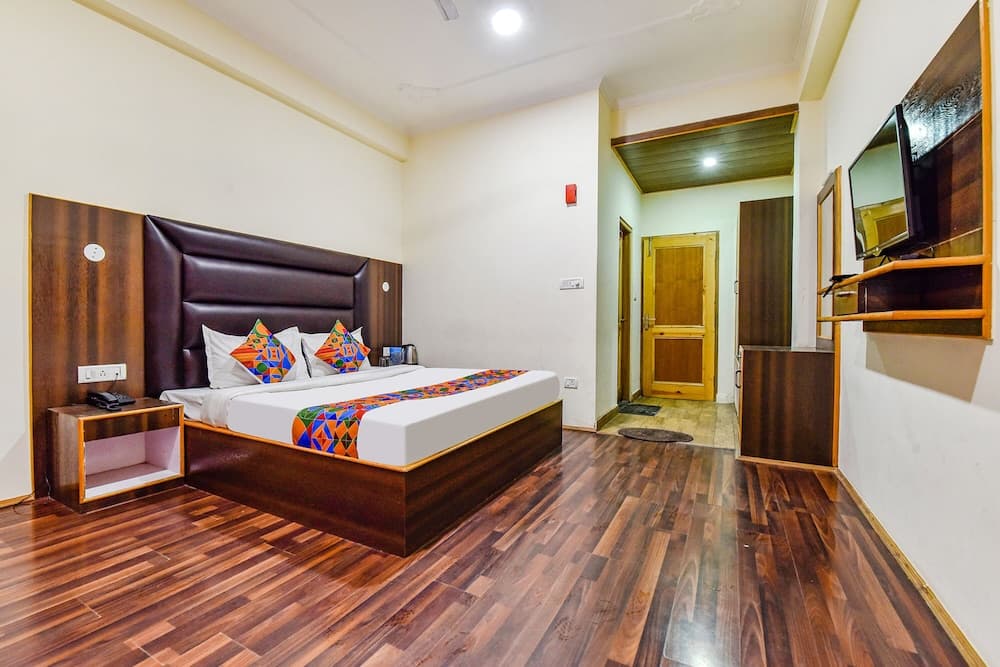 Fabhotel Manali Heaven