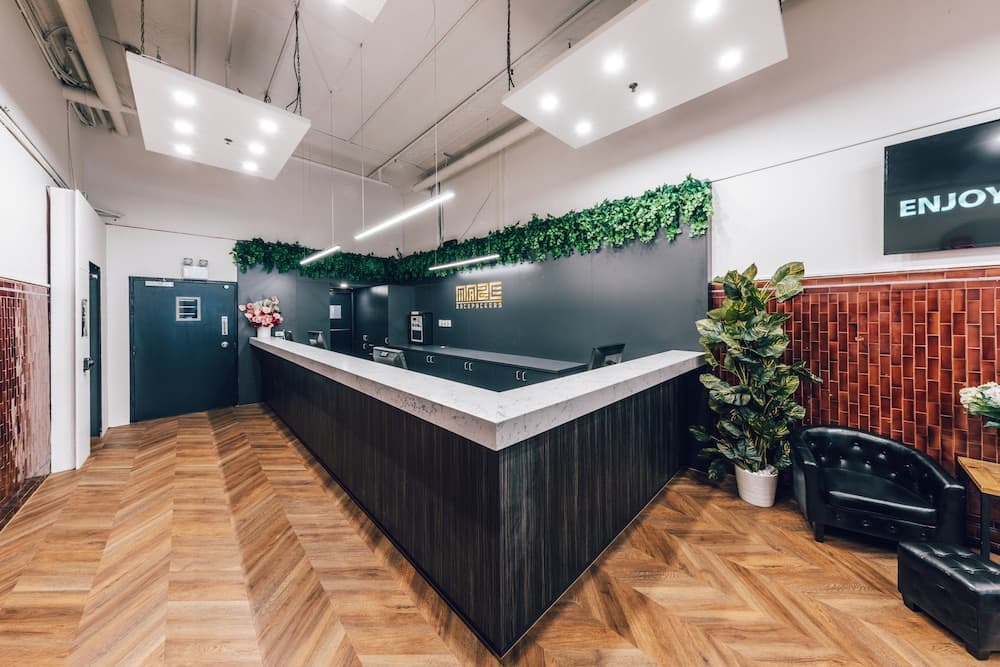Maze Backpackers