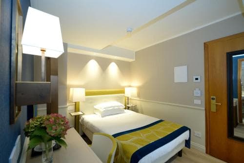 Hotel Canon D Oro