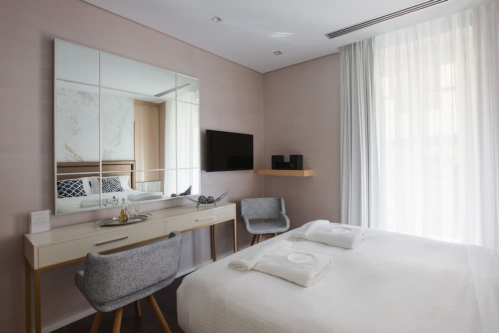 Consolato Boutique