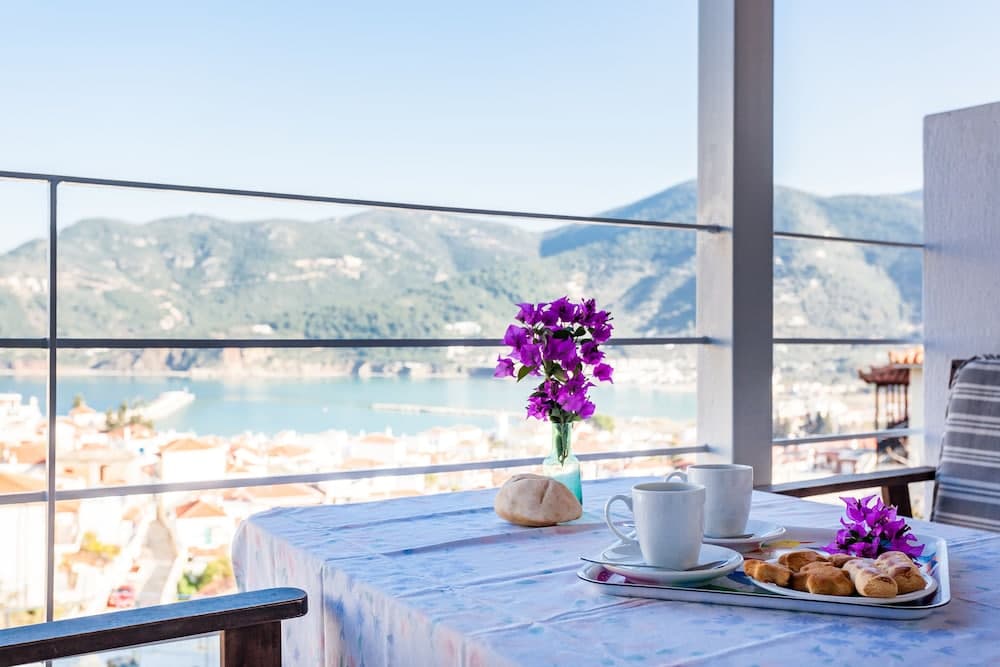Thea Home Hotel
