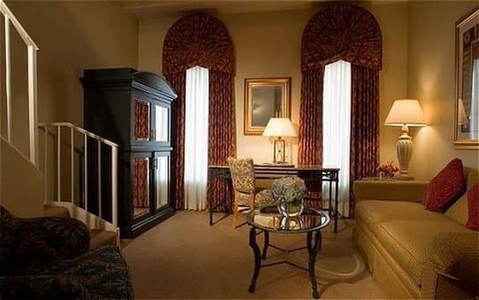 Latham Hotel Georgetown