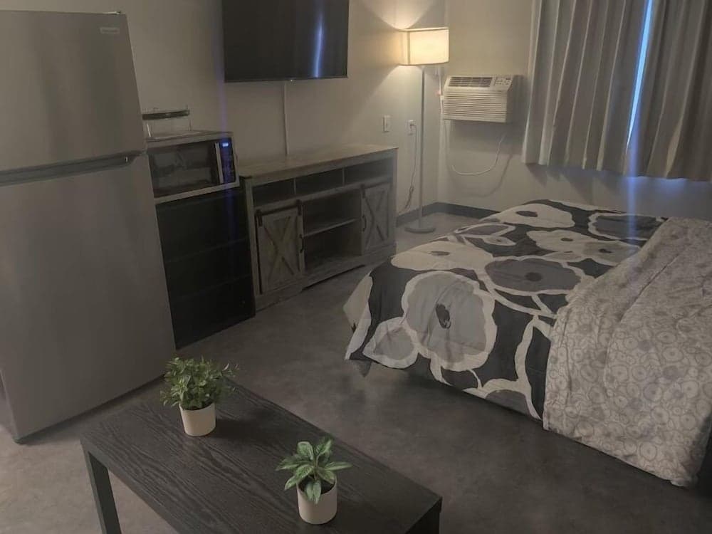 The Suite Inn