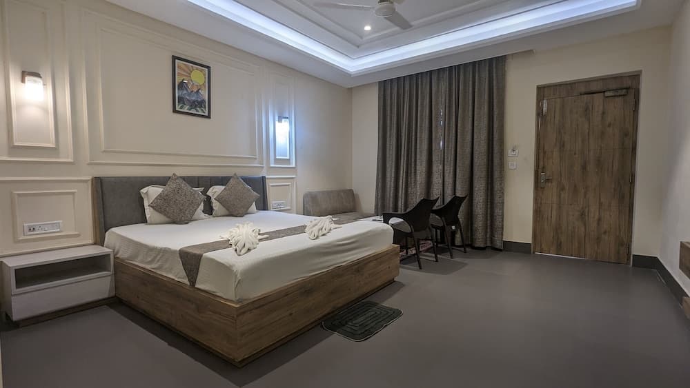 PARTH KING BEACH RESORT