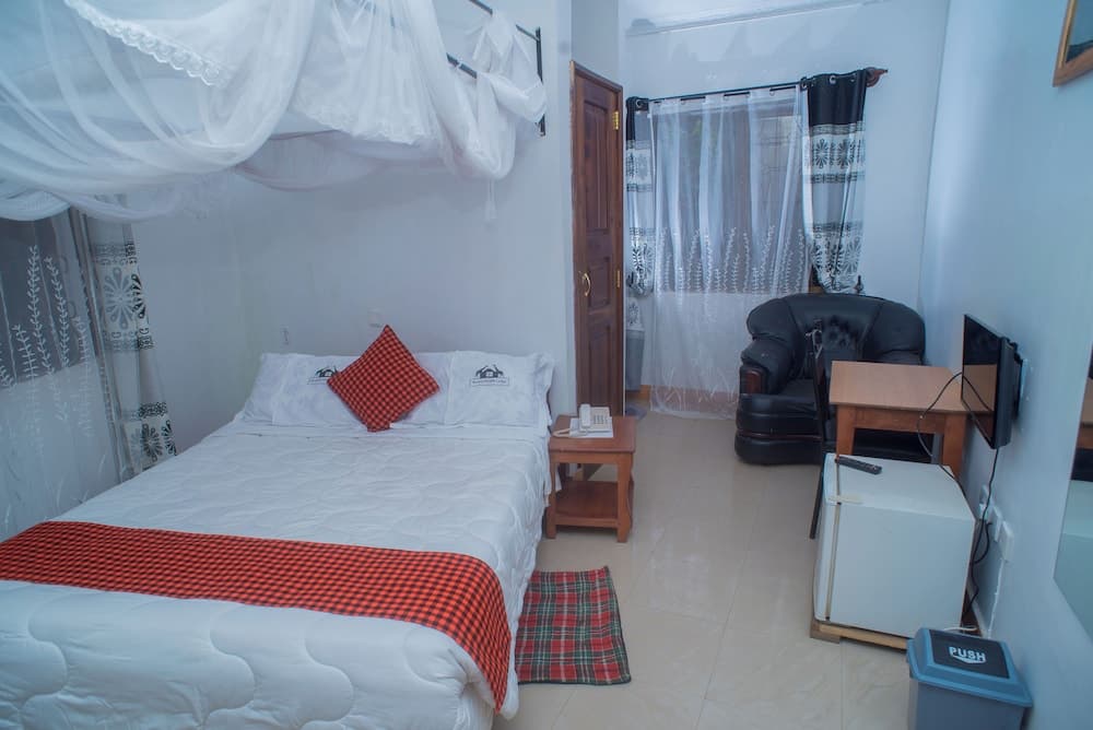 Arusha Giraffe Lodge