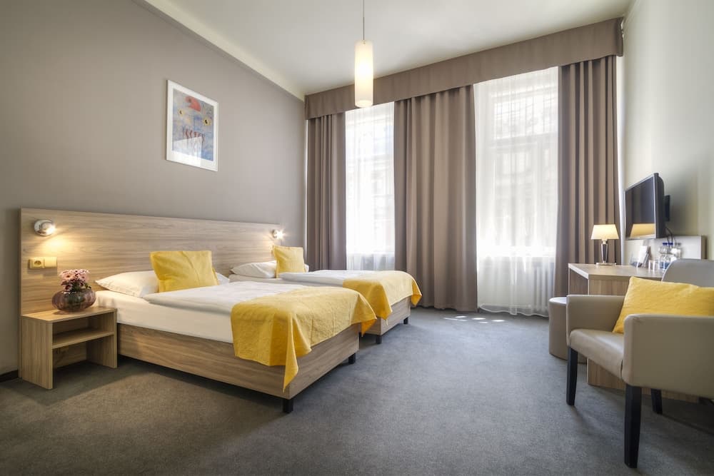 Atlantic Hotel