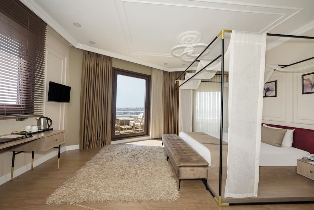 Continental Hotel Pera
