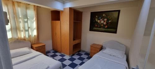 Al Majd Hotel