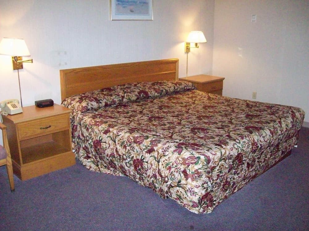 Courtesy Inn