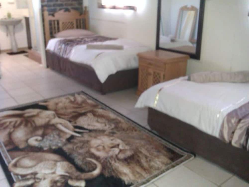 Le Roux Lodge