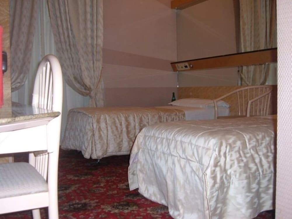 Hotel Roma