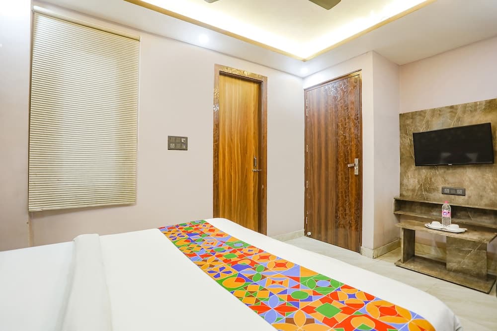 Fabhotel The Palacio