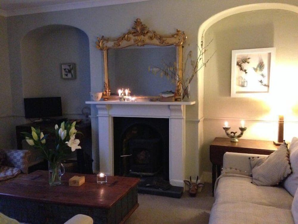 Appledore House