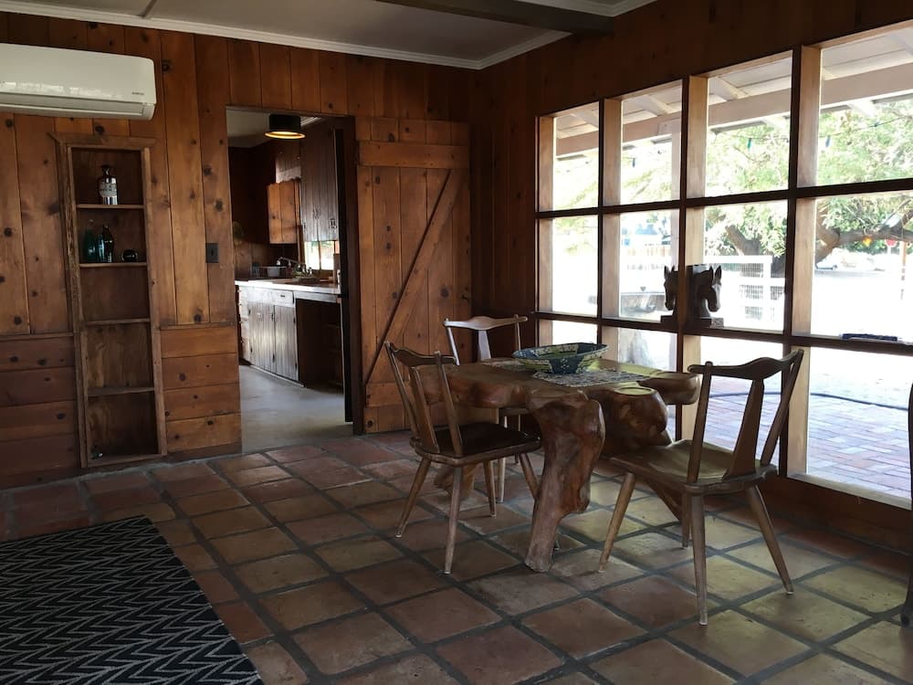 Joshua Tree Ranch House Motel - Downtown - Room #2