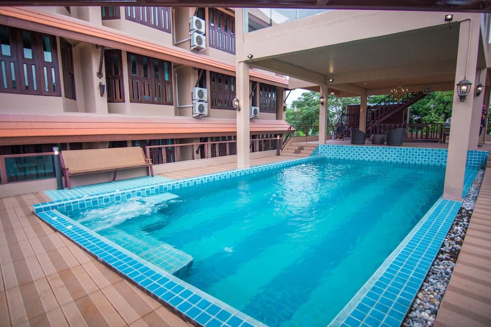 Sleep Terminal Hostel