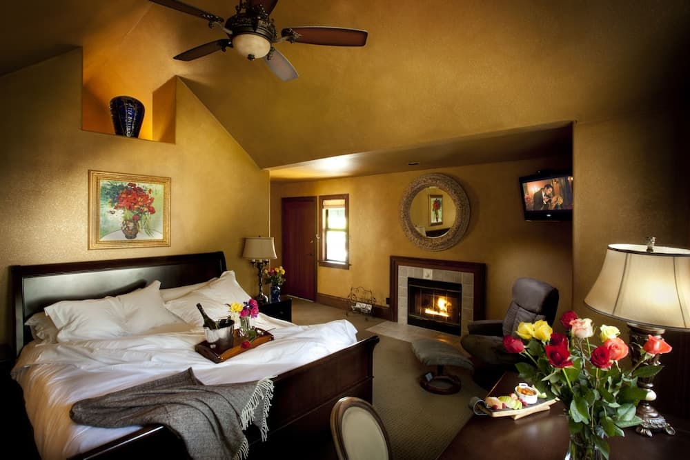 Applewood Inn