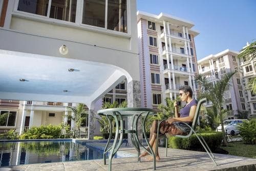 Reef Apartments