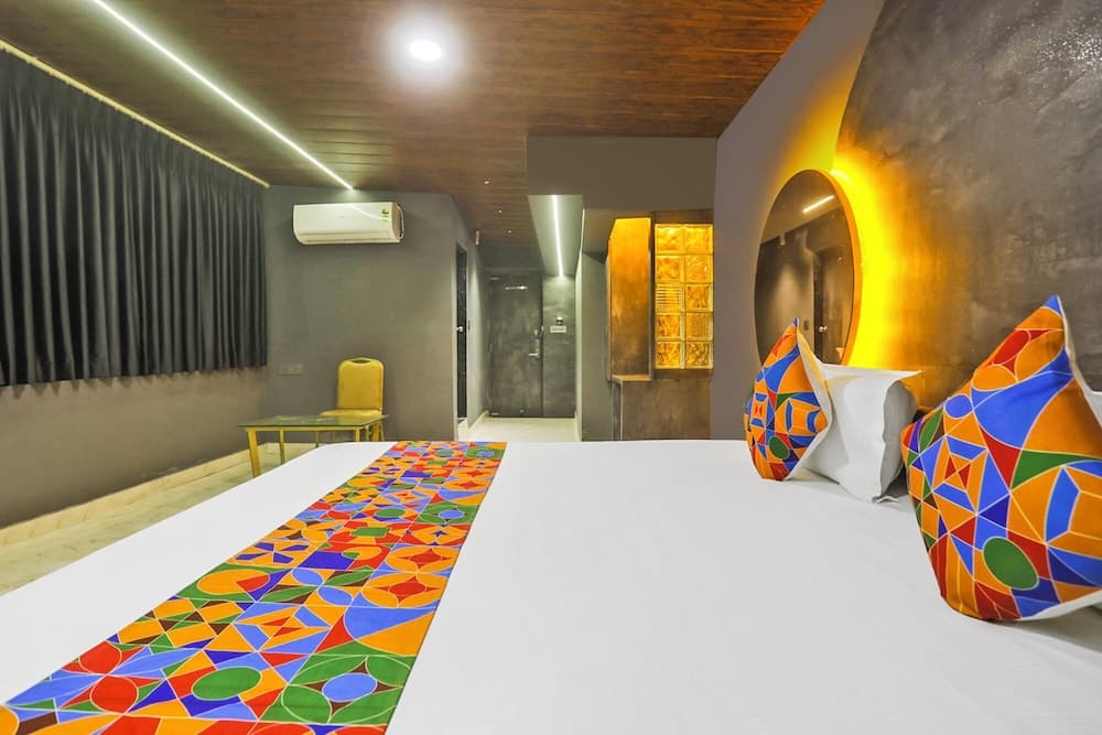 Fabhotel Gaurav Inn