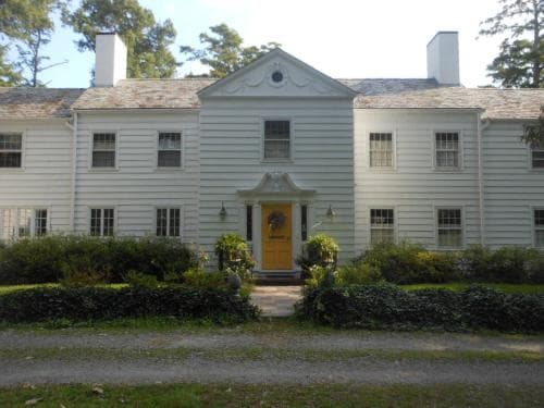 The Pond House Inn
