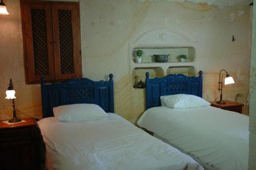 Elkep Evi Cave Hotel