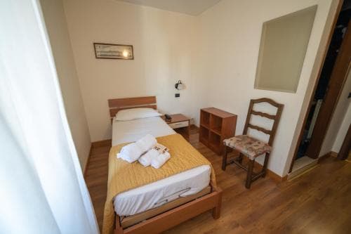 Hotel Siros