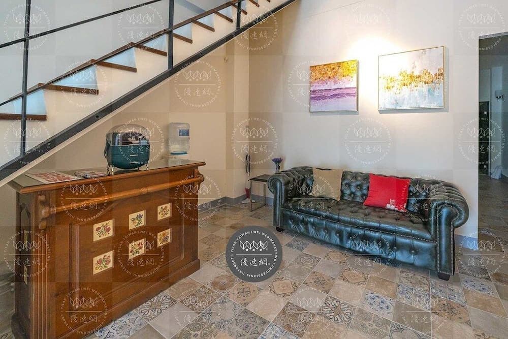 Discovery B&B