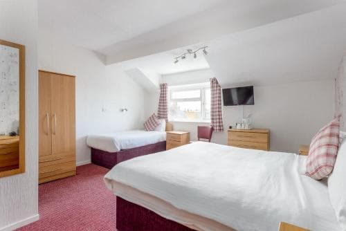 Somerset Hotel