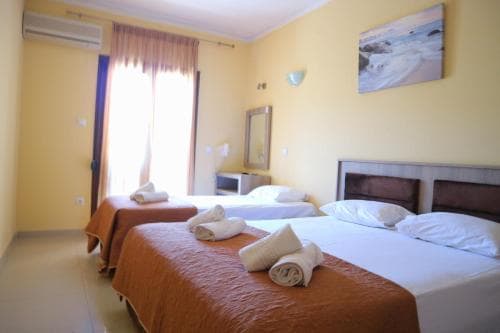 Acropolis Hotel