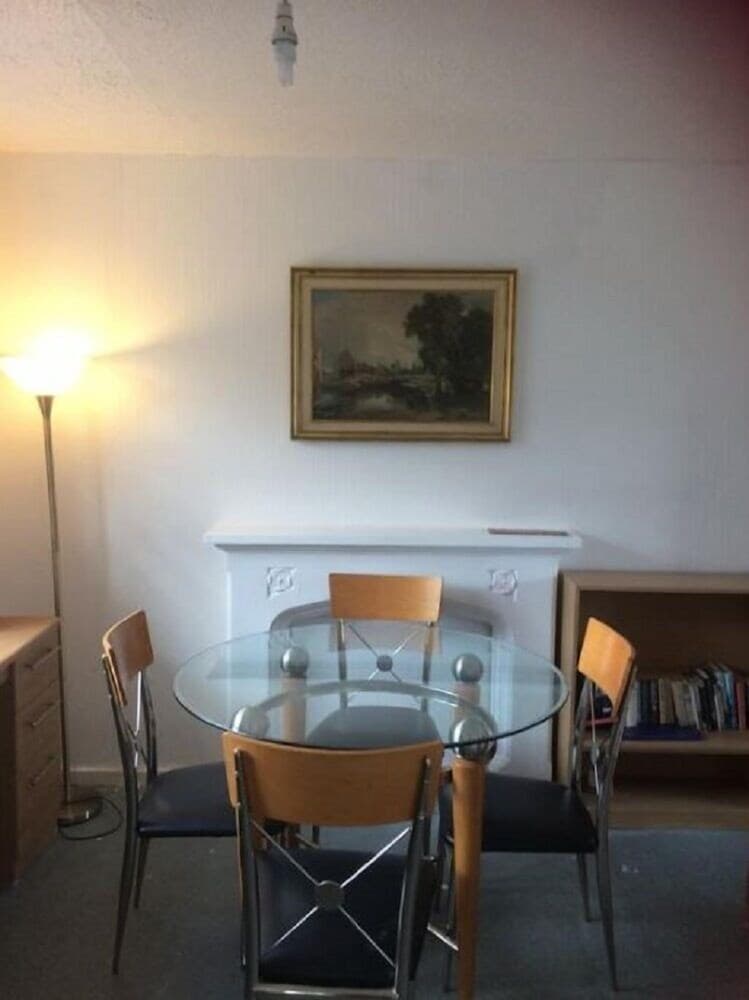 Ucc B & B