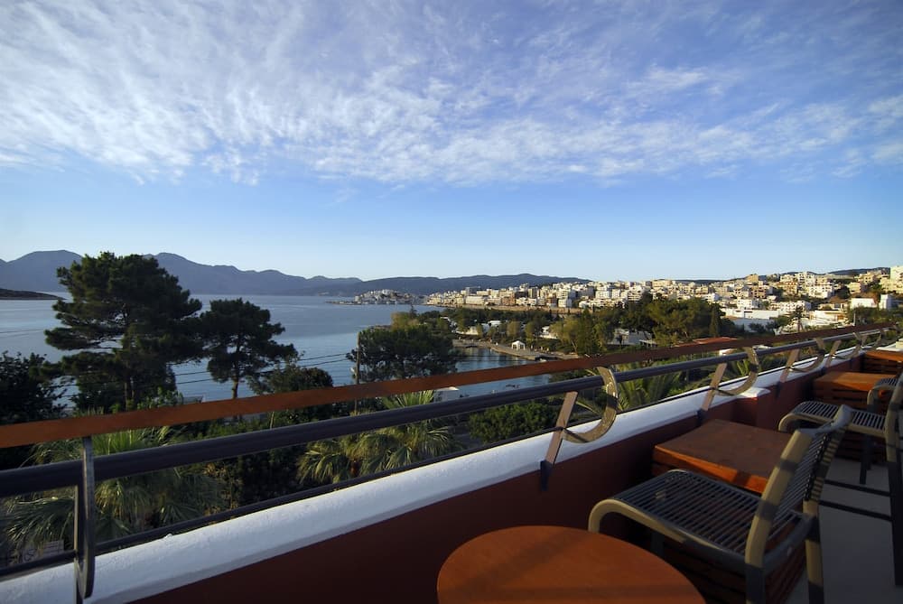 Lato hotel