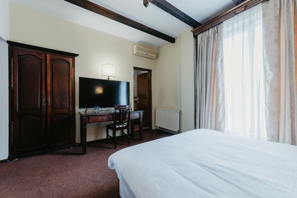 Topaz Boutique Hotel