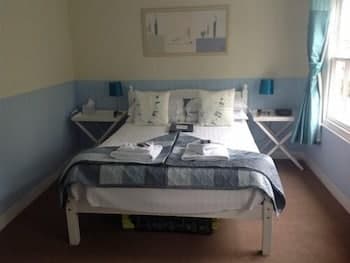 Safe Harbour Inn