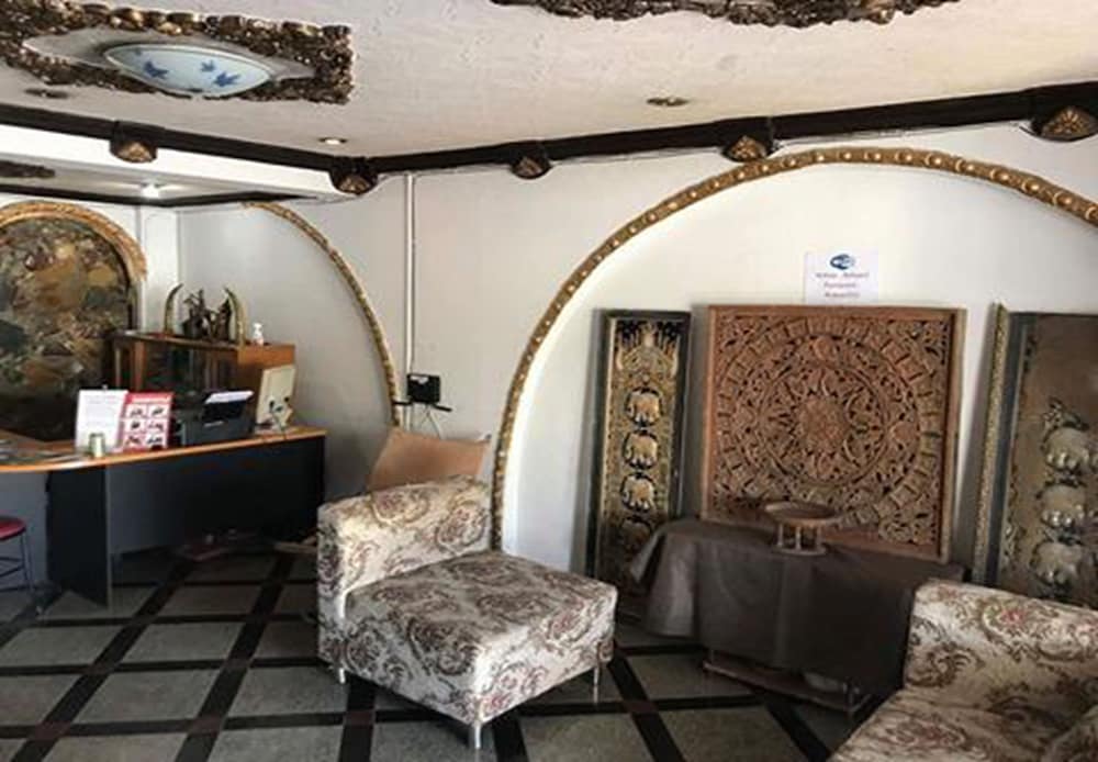 Rohan Guesthouse