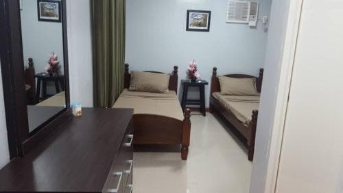 Sn David Apartelle