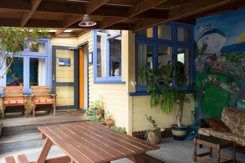 Sequoia Lodge Backpackers