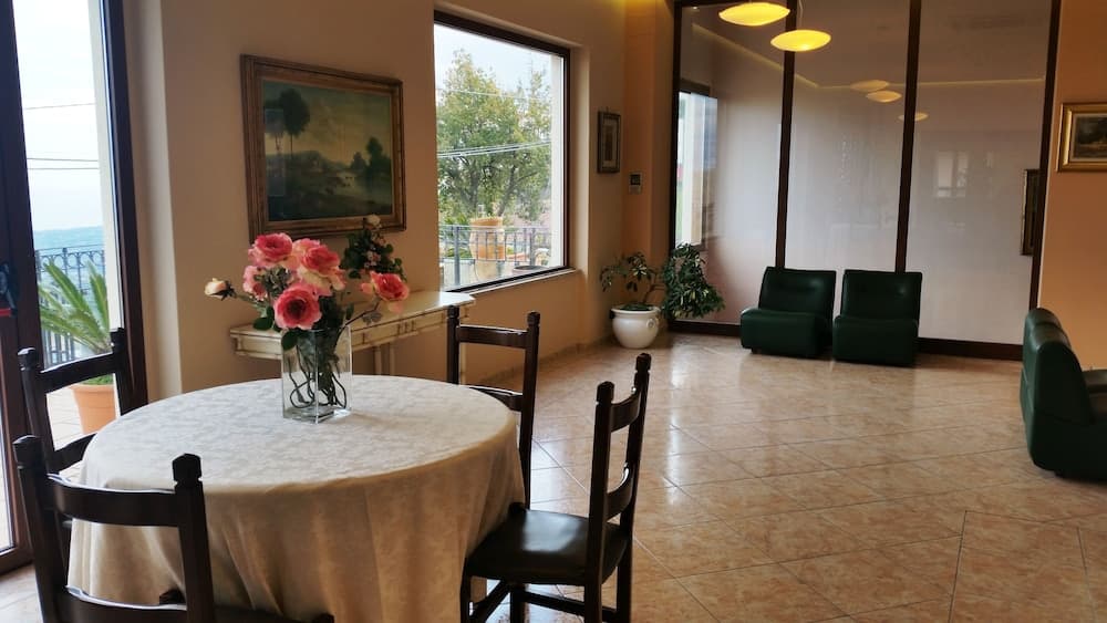 Hotel Primavera Dell'Etna