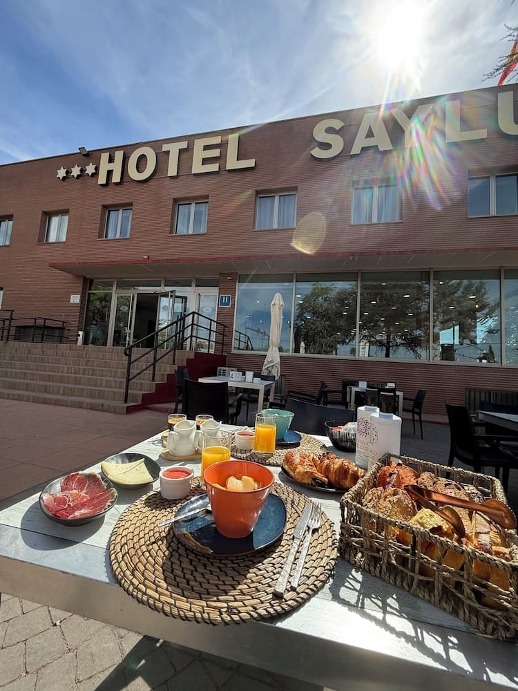 Hotel Saylu