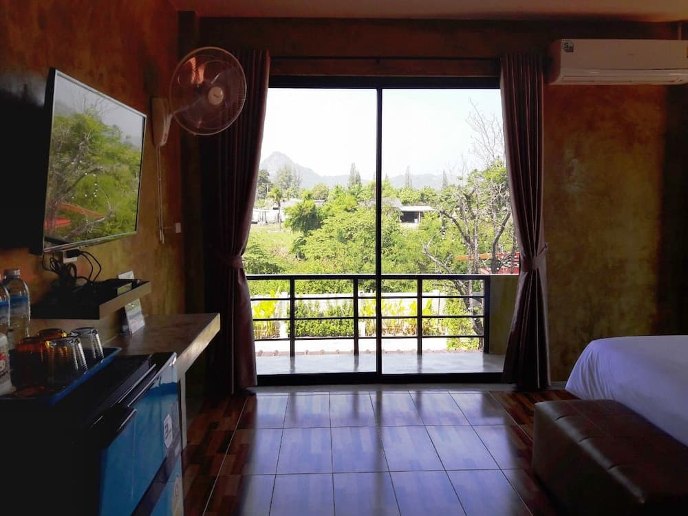 Oasis Resort