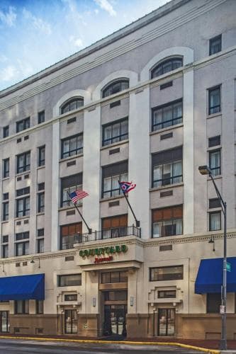 Courtyard by Marriott Columbus Downtown
