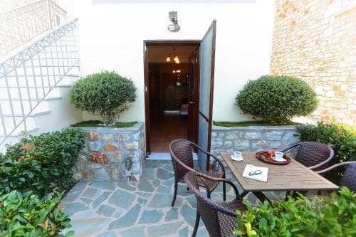 Vathi Hotel