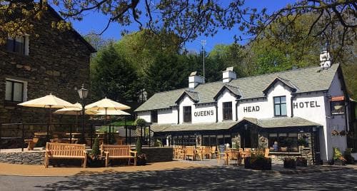 Queens Head Hotel