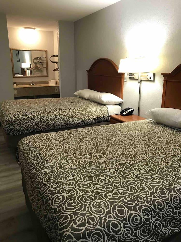 Walnut Inn Motel