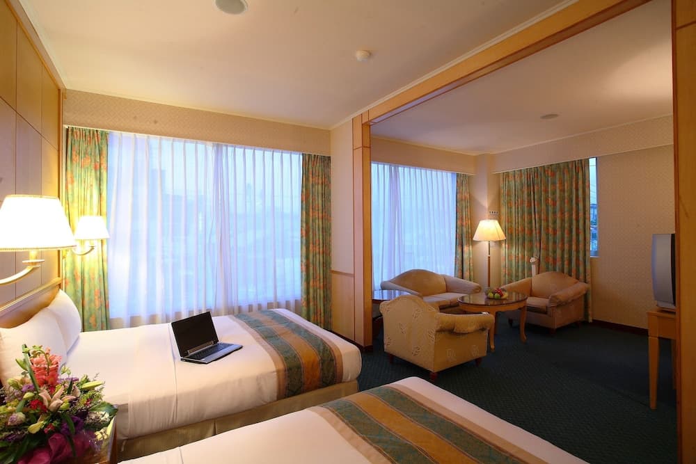 Da Shih Hotel