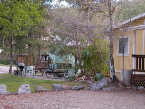 Sequoia Motel