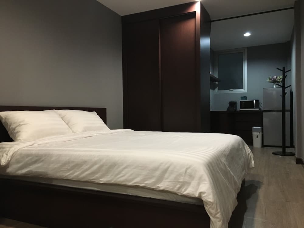 Rooftop Room
