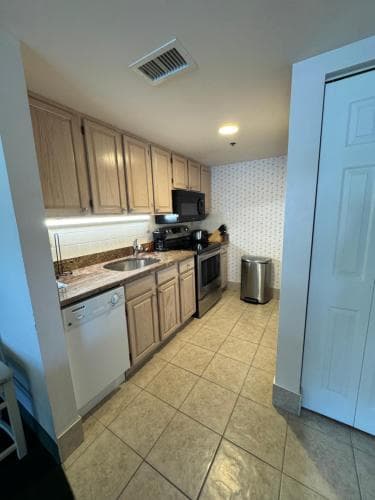 Watsons Regency Suites