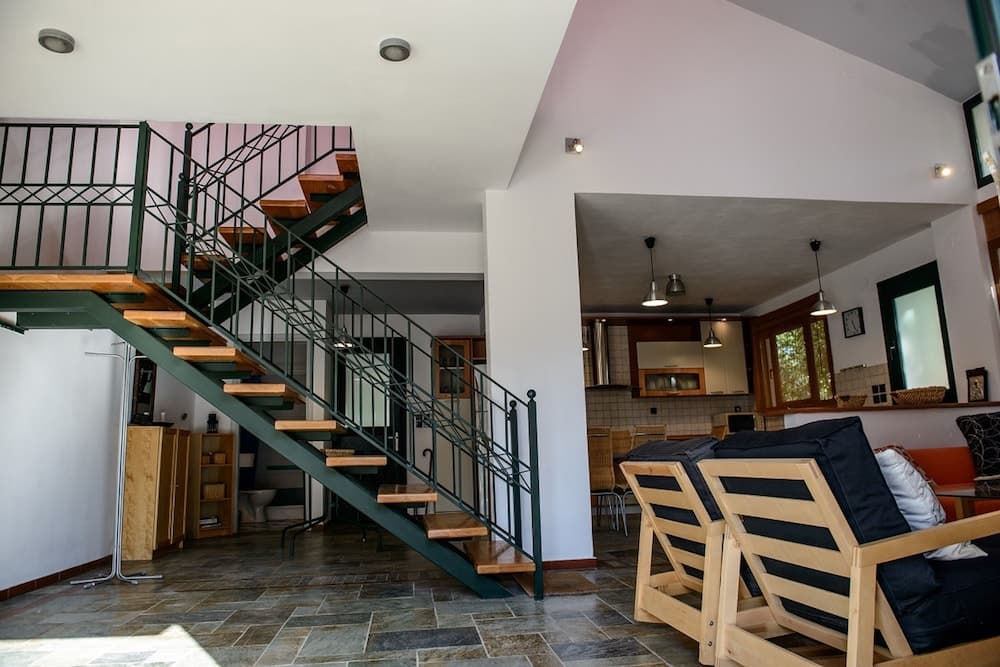 Elies Villa