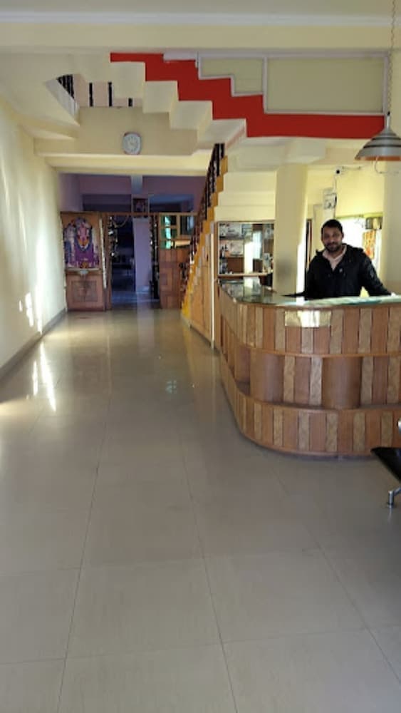 Goroomgo Hotel Dolphin Dalhousie