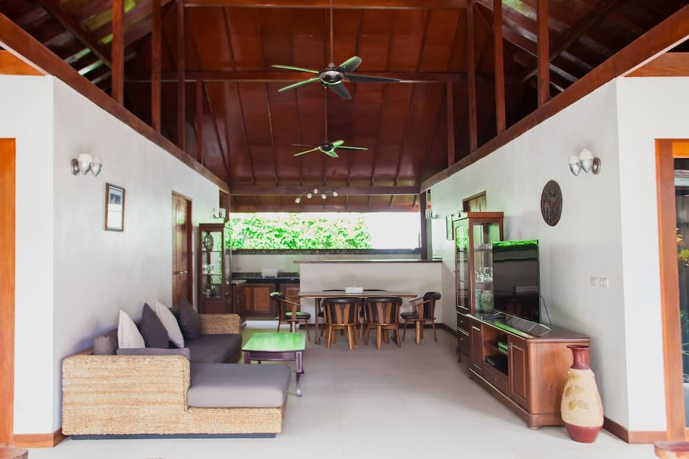 Baan Rengron